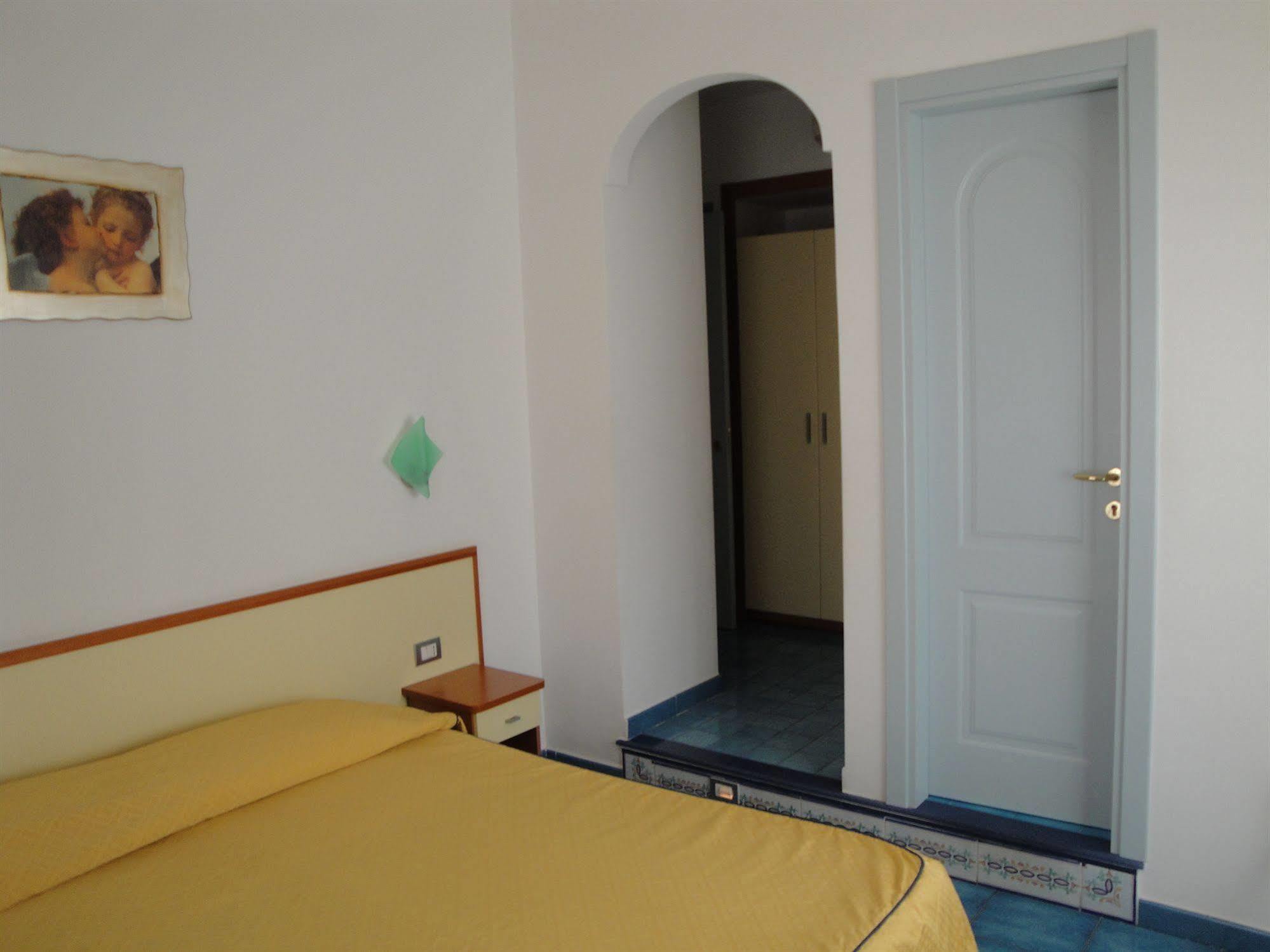 Meuble Casa Mannini Rooms Майори Экстерьер фото