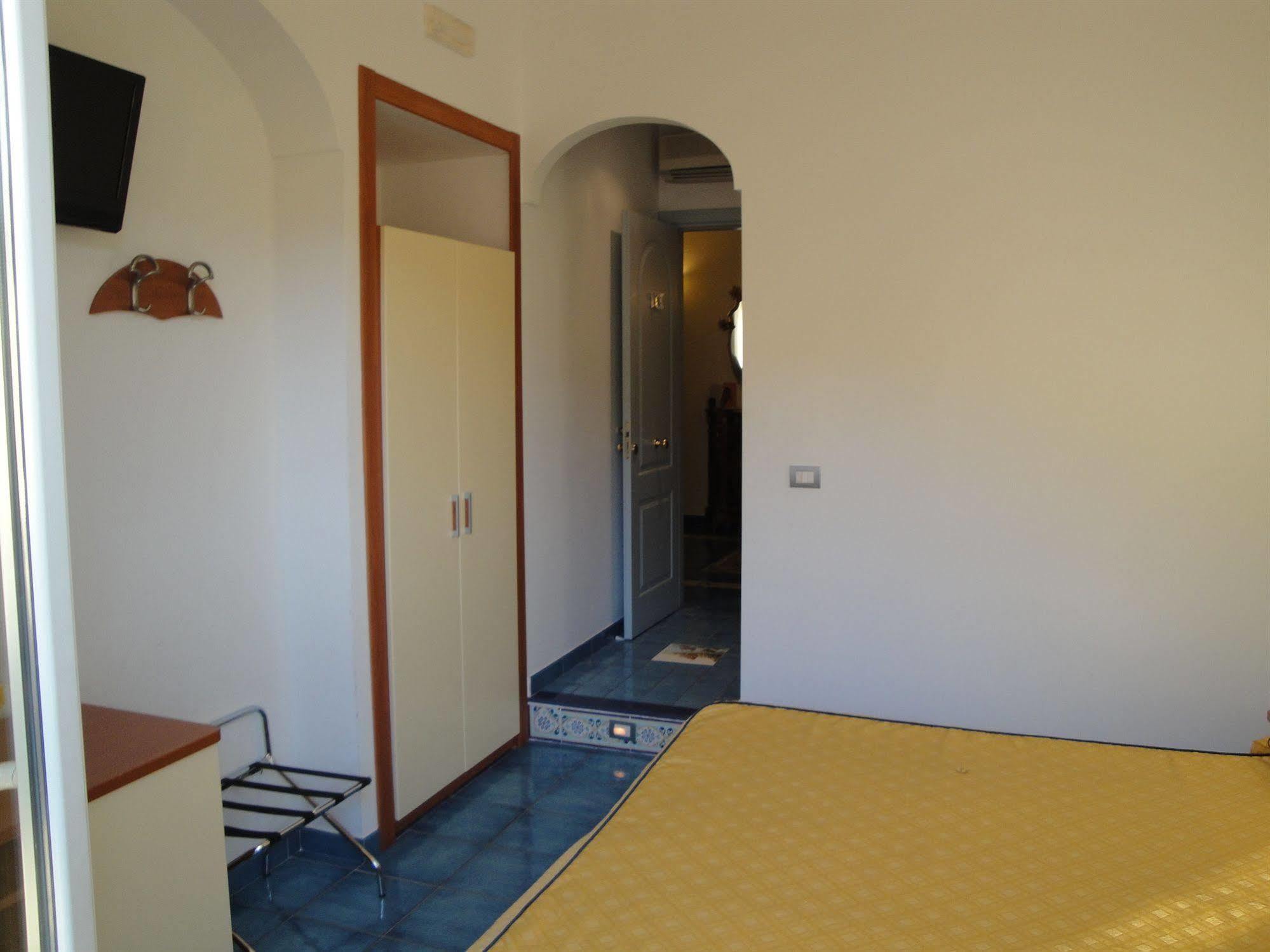 Meuble Casa Mannini Rooms Майори Экстерьер фото